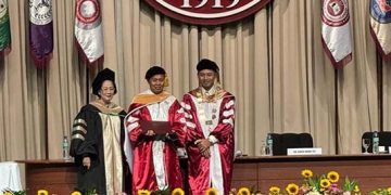 Setelah 40 Tahun Kuliah, Ketum Ikafe Unhas Raih Gelar Doktor di Filipina