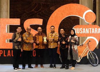 FIFGROUP Raih Penghargaan Gold Rating Esg Nusantara 2024