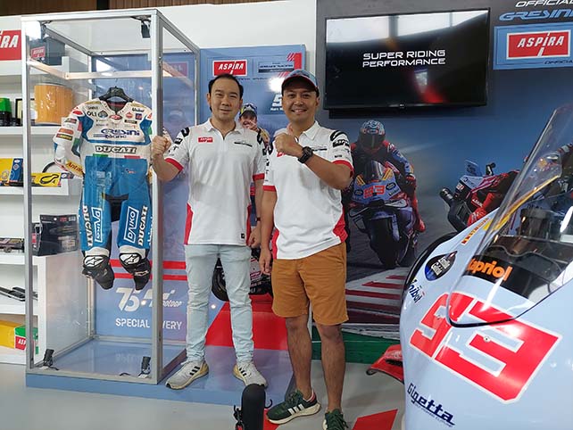 Puluhan Bikers Konvoi Sambangi Booth Astra Otoparts di GJAW 2024