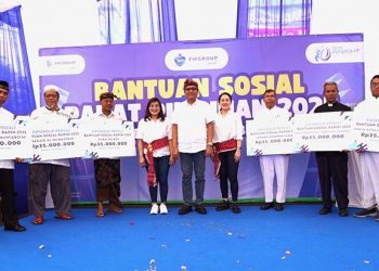 FIFGROUP Serahkan Bansos Senilai Rp210 Juta untuk Pembangunan Rumah Ibadah dari Lima Agama di Kota Denpasar