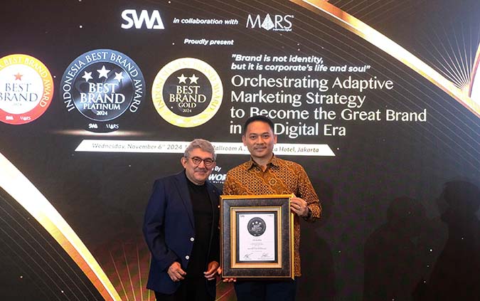 FIFGROUP Raih Penghargaan Best Brand Platinum 2024