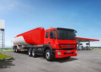 Pertamina Patra Niaga dan PT Daimler Commercial Vehicles Indonesia Tandatangani MoU General Maintenance Mobil Tangki