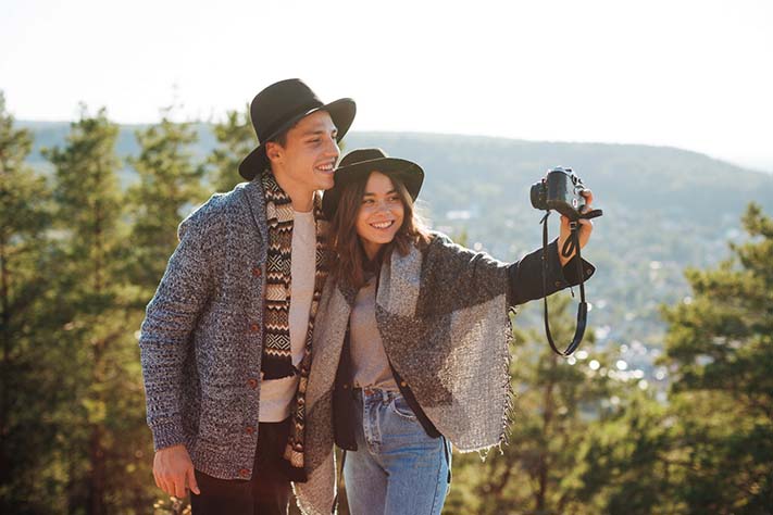 Agoda: Media Sosial Pengaruhi Tren Liburan Gen Z Indonesia, Perjalanan Romantis Makin Diminati