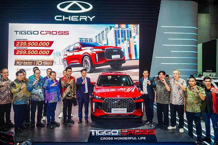 Chery Resmi Merilis Harga Chery TIGGO Cross Mulai dari Rp 239.500.000 di IIMS 2025