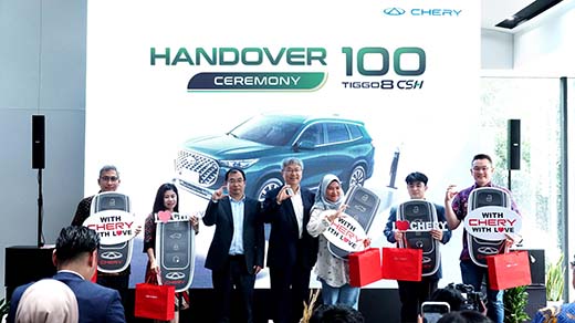 Chery Serahkan 100 Unit Chery TIGGO 8 CSH Kepada Konsumen Indonesia