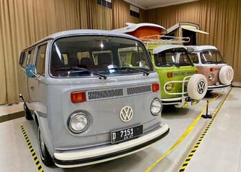 Volkswagen Indonesia Bawa ID. BUZZ ke Ajang Komunitas Bandung Lautan VW 3 dan Beetle Battle 4 Seri II
