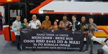 55 Tahun Mercedes-Benz Bus Melaju Bersama Karoseri Lokal Membangun Transportasi Indonesia