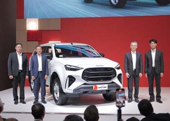 Isuzu Tampilkan Inovasi Kendaraan Komersial Terbaru di GIIAS 2025