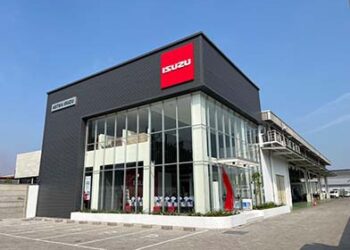 Isuzu Resmikan Astra Isuzu Margomulyo untuk Perkuat Penjualan dan Percepat Layanan
