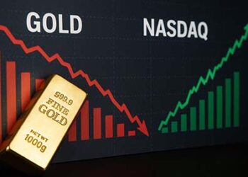 Dampak Data Sentimen Konsumen AS: Emas Tertekan, Nasdaq Bangkit – Sinyal Cerah atau Ancaman Baru?