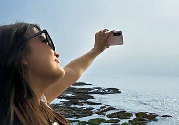 Cukup Pakai Galaxy A56 5G Buat Bikin Konten Liburan Estetik