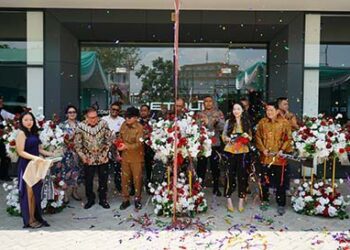 Perkuat Jaringan 16 Showroom di Seluruh Indonesia, JETOUR Resmikan Showroom di Pontianak