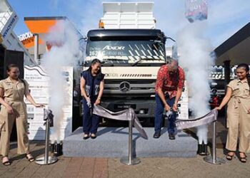 DCVI Luncurkan Varian Baru Truk Mercedes-Benz Axor 1626 C di Construction & Mining Indonesia