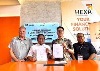 PT Global Energitama dan Hexa Finance Tandatangani Kerjasama Pembelian 2 Unit Hitachi EX 1200 – 7 BH Senilai Rp 150 Miliar