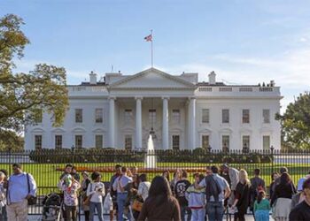 ARSITEKTUR BARAT: AS Terjepit Realitas Gaza