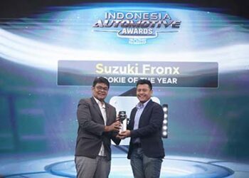 Suzuki Fronx Raih ‘Rookie Of The Year’ Ajang Indonesia Automotive Awards 2025