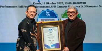 FIFGROUP Raih Penghargaan dalam Ajang Indonesia Corporate Sustainability Initiatives 2025