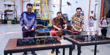 SCNP Produksi Perdana Kompor Tanam Electrolux Premium Berteknologi Tinggi Diproduksi Lokal