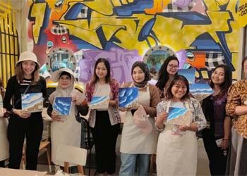 YELLO Hotel Kuta Beachwalk Ajak Tamu Hotel Mengubah Kanvas Polos Menjadi Karya 3D