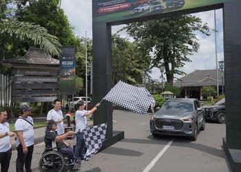 Sepuluh Unit TIGGO Series Chery Super Hybrid (CSH) Antarkan Keberangkatan Atlet Muda Menuju Asian Youth Para Games 2025 di Dubai