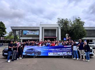 Daihatsu Libatkan Komunitas Uji Nyata Rocky Hybrid Smart Challenge di Jalanan Ibu Kota