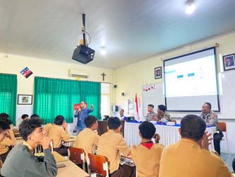 FIFGROUP Cabang Palembang Perkuat Budaya Aman Berlalu Lintas Sejak Dini