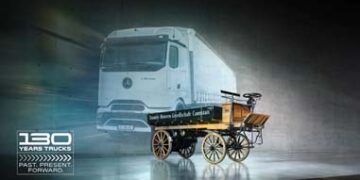 Mercedes-Benz Trucks Merayakan “130 Years Trucks” Melalui Rekonstruksi Truk Pertama di Dunia