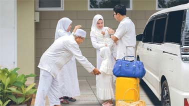 Simak 5 Tips Kelola THR Saat Mudik Lebaran ala Astra Life