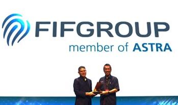 FIFASTRA Raih Silver WOW Brand 2026 Kategori Motorcycle Leasing