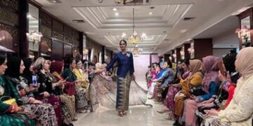 Prabhā Kartini, Saat Batik dan Kebaya Menjadi Cahaya Perempuan Indonesia Masa Kini