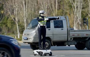 Robot Humanoid Mulai “Turun ke Jalan”, AiMOGA Siap Ubah Cara Dunia Berinteraksi dengan Teknologi