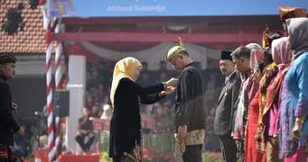 ADM Raih Apresiasi Lencana Perak dari Pemprov Jatim dalam Bidang Pengembangan SDM