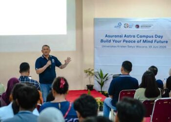 Rahasia Sukses di Dunia Kerja Dibongkar Bos Asuransi Astra di Hadapan Mahasiswa UKSW