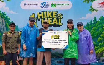 Rayakan HUT ke-37, 124 Karyawan FIFGROUP Naik Gunung, Hasilnya Bikin Kagum: 240 Kg Sampah Terangkat dan 4 Toilet Umum Berdiri