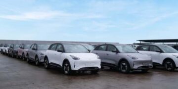 Jadi Raja Compact EV, Geely EX2 Kebanjiran Pesanan hingga Produksi Digenjot