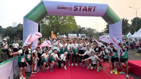 Rayakan 56 Tahun di Indonesia: Bukan Sekadar Fun Run, Langkah 600 Pelari Ini Berubah Jadi 600 Pohon Baru
