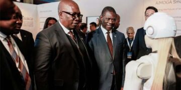 Bukan Sekadar Pajangan, Robot Humanoid Chery Kini Jadi MC hingga Sambut Tamu di Afrika Selatan