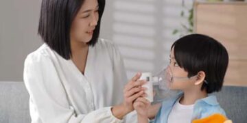 Anak Takut Nebulizer? OMRON Hadirkan Solusi Terapi Pernapasan yang Senyap dan Mudah Dibawa