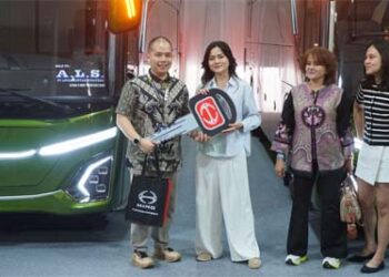 Dua Operator Bus Pilih Hino di GIIAS 2026, Ada Apa di Balik Keputusannya?