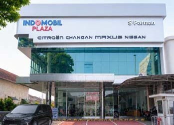 MAXUS Buka Dealer di Malang, MIFA 7 dan MIFA 9 Siap Bidik Pasar MPV Listrik Premium