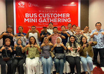 Hino Gaspol di Palu, Bidik Pengusaha Bus dengan Armada Tangguh dan Layanan Total