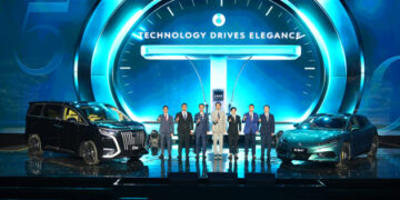 BYD Guncang Pasar Mobil Listrik! Isi Daya 5 Menit, Penuh 9 Menit, FLASH Charging Siap Ekspansi di Indonesia