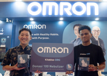 ISPA Mengganas di Kalimantan, OMRON Terjunkan 100 Nebulizer untuk Bantu Warga Hadapi Kabut Asap