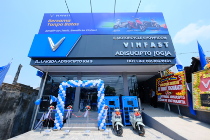 VinFast Tebar Insentif Rp1 Miliar per Showroom, Diler Motor Listrik Diburu, Indonesia Jadi Target Ekspansi
